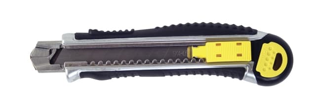 Макетен нож Top Master Pro 18х170mm метален 5 ножчета 