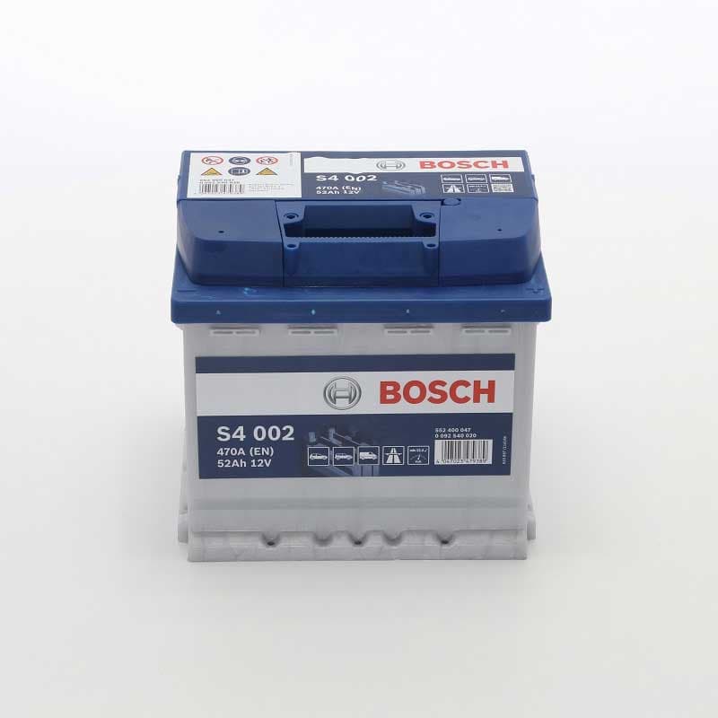 Стартерен акумулатор Bosch S4 52Ah / 470A