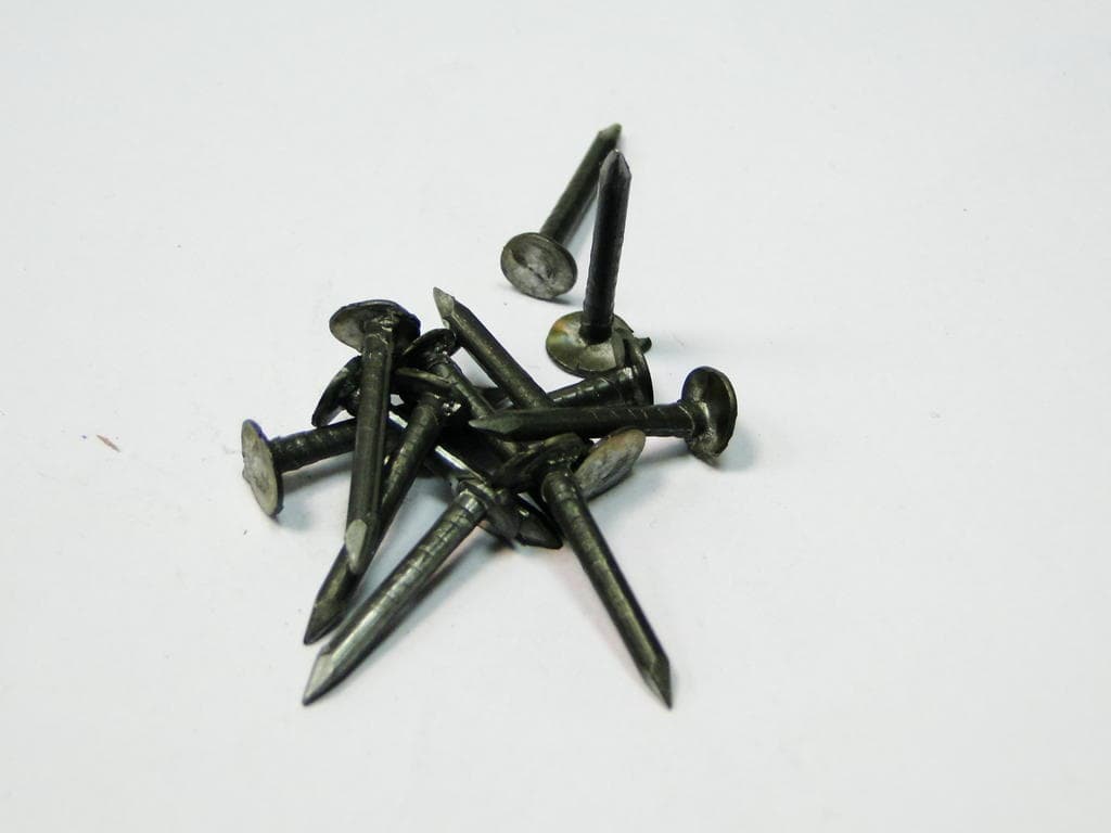 Тапицерски пирони PRO M PN 1.6х25 / 500г