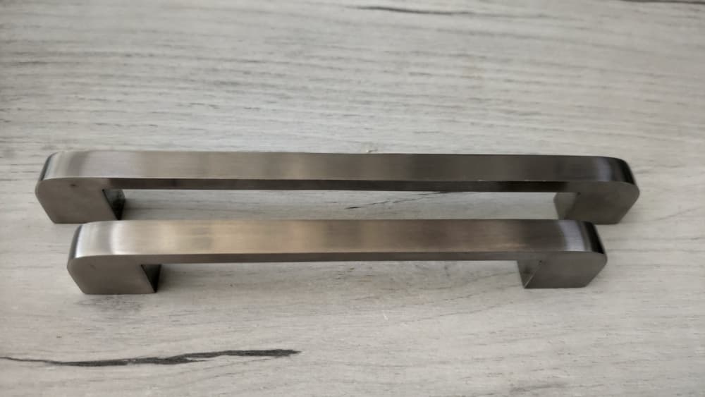 Метална дръжка 806 / 160мм инокс