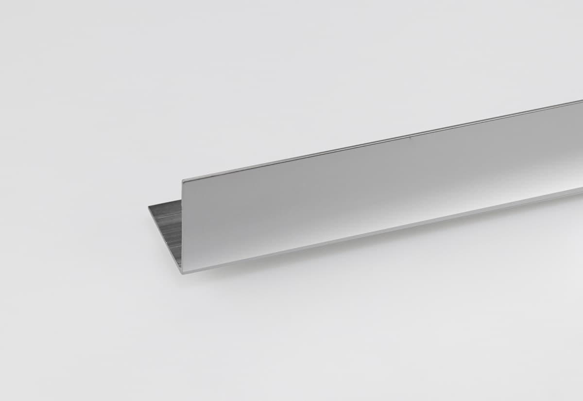 Алуминиев ъглов хромиран профил 200x1,5x1,5см