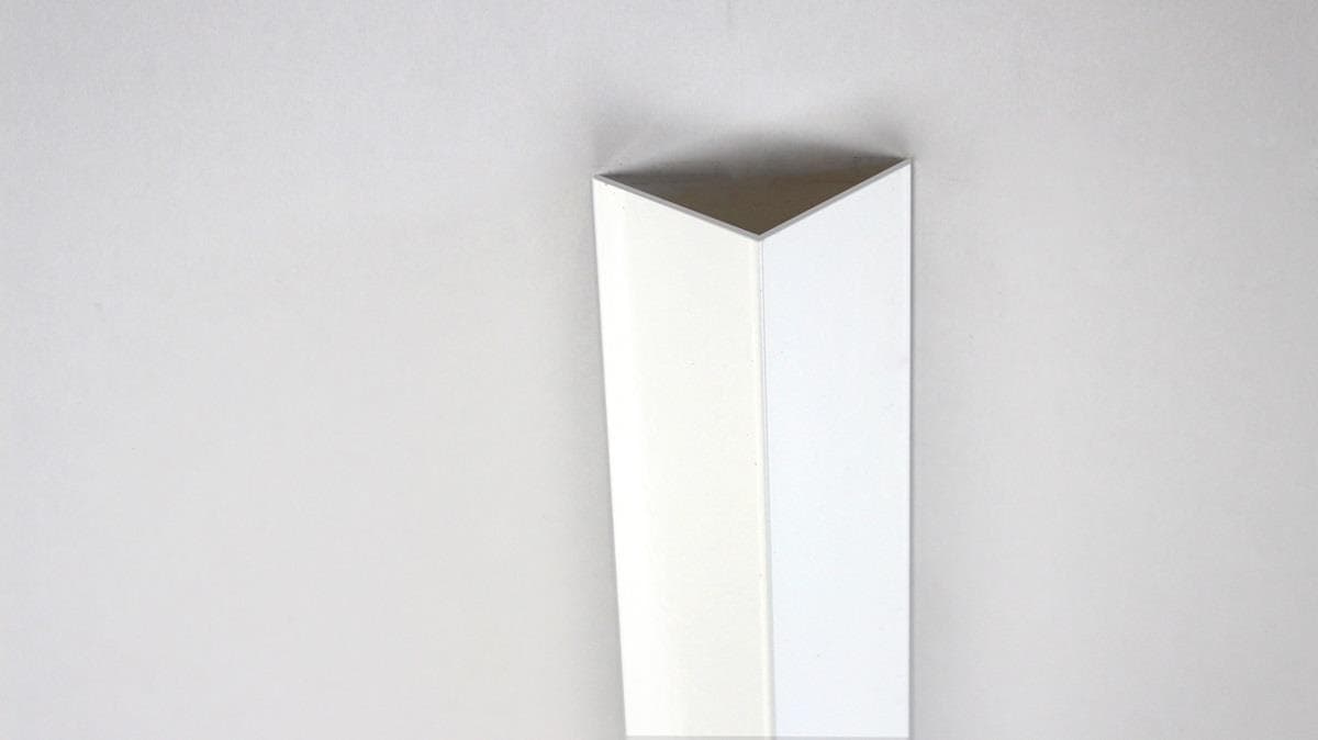 PVC ъглов профил 200x1,5x1,5см бял сатен