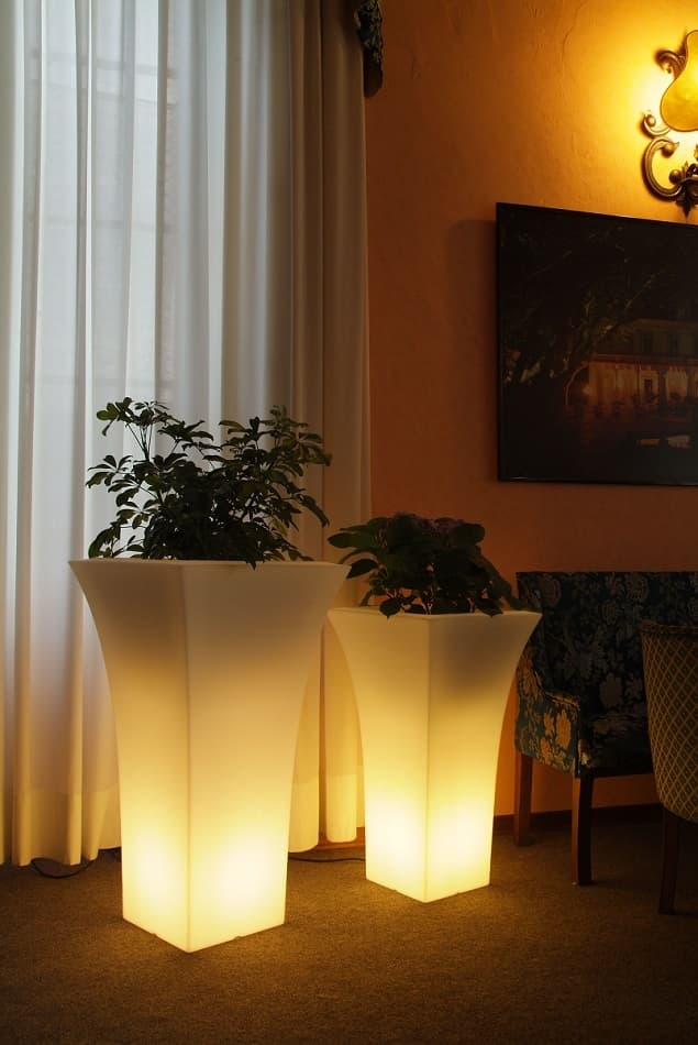 LED Кашпа My Garden Patio Luce 48x48x85 см бяла перлена светлина