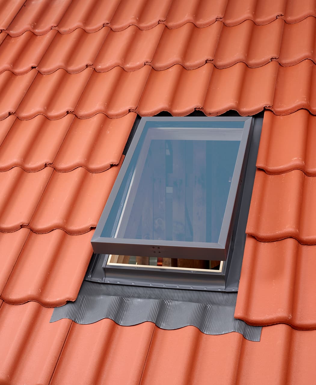 Изход за покрив Velux VLT 025 1000 / 45 x 55см