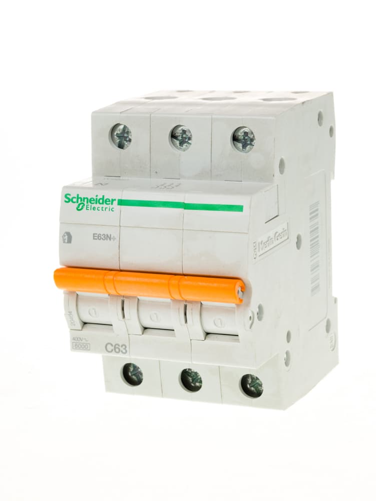 Прекъсвач Е63N+ 3P 63А 20464 крива c 6kA