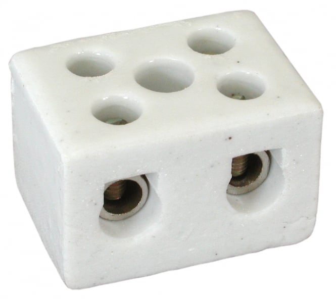 Порцеланова двуполюсна клема 6.0 / 380V 