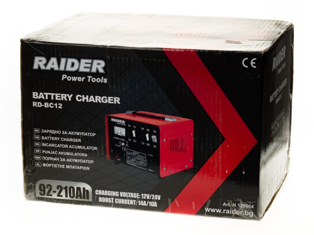 Зарядно за акумулатор Raider RD-BC12 / 12/24V 10A 