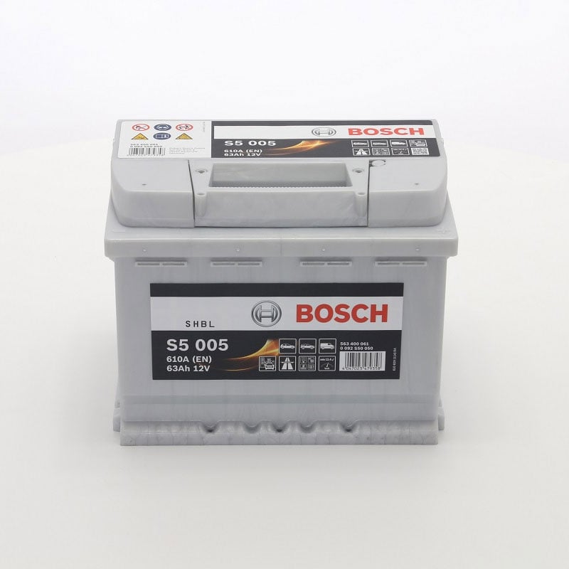 Стартерен акумулатор Bosch Silver S5 63Ah / 610A