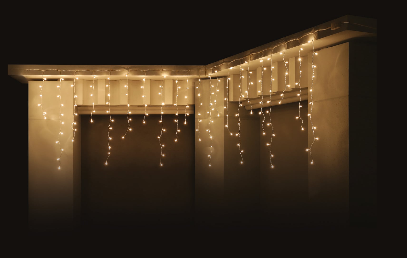 Светещи коледни висулки 100 топло бели LED лампички