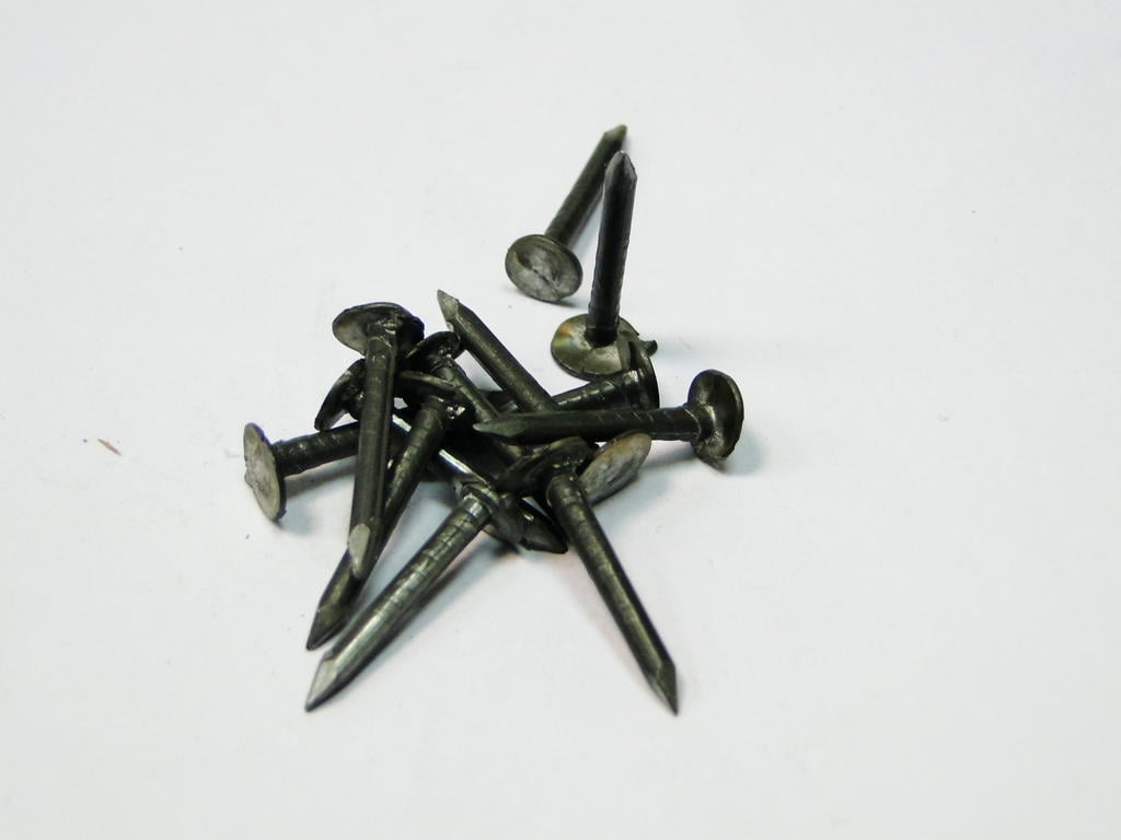 Тапицерски пирони PRO M PN 1.6х25 / 500г