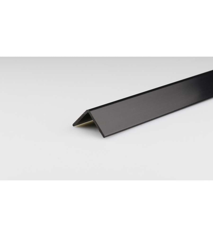 PVC ъглов профил 300x2,5x2,5см черен