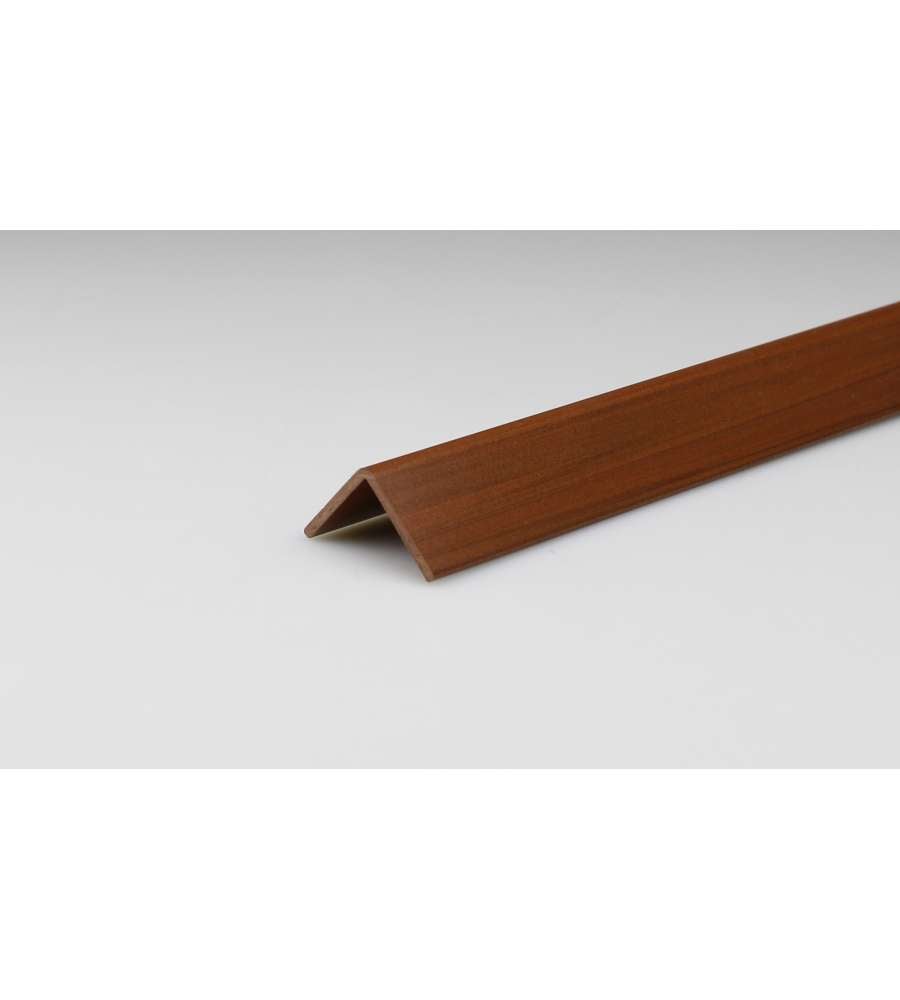PVC ъглов профил 300x2,5x2,5см махагон