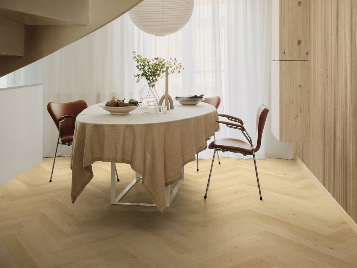 Ламиниран паркет Pergo L0372-08246 - 8ММ.AC4/32,V4-фугa Kungshamn Ivory Oak