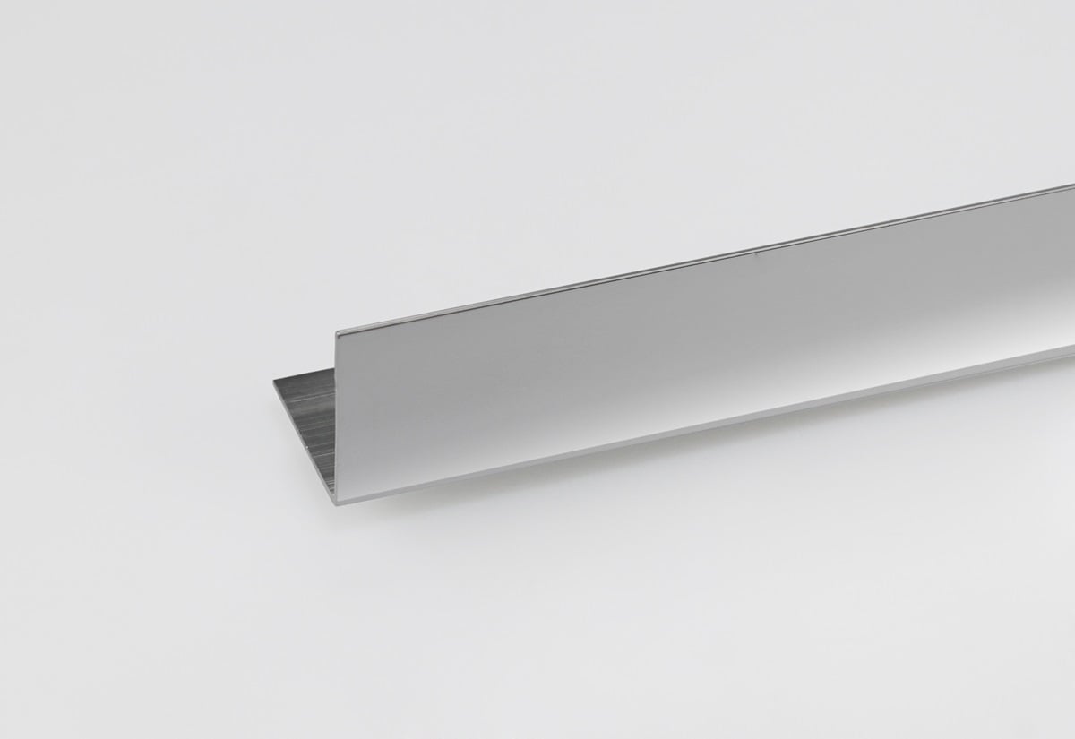 Алуминиев ъглов хромиран профил 200x1,5x1,5см
