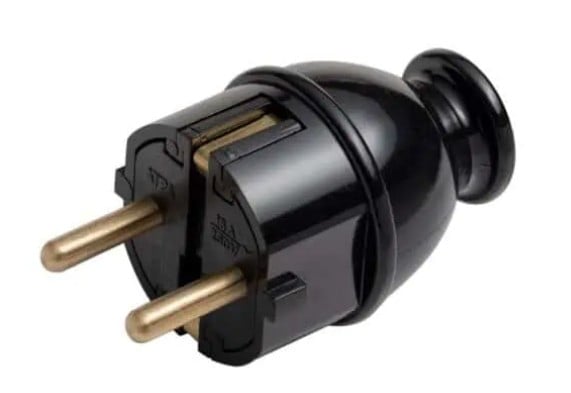 Прав щепсел Атра 5233 черен